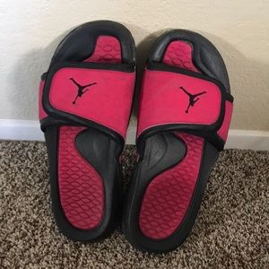 Jordan hydro slippers